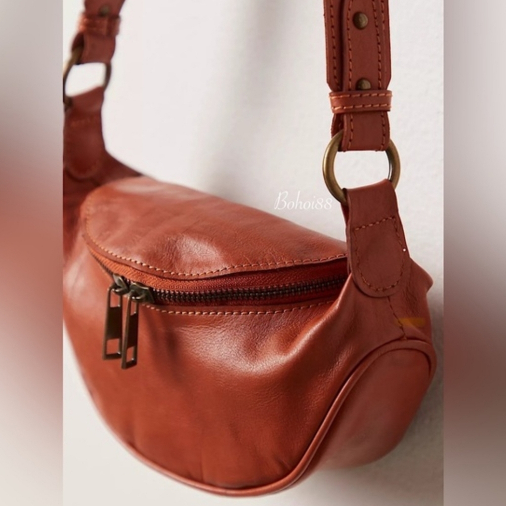 Free People Palmer Crossbody Bag - Picture 3 of 10